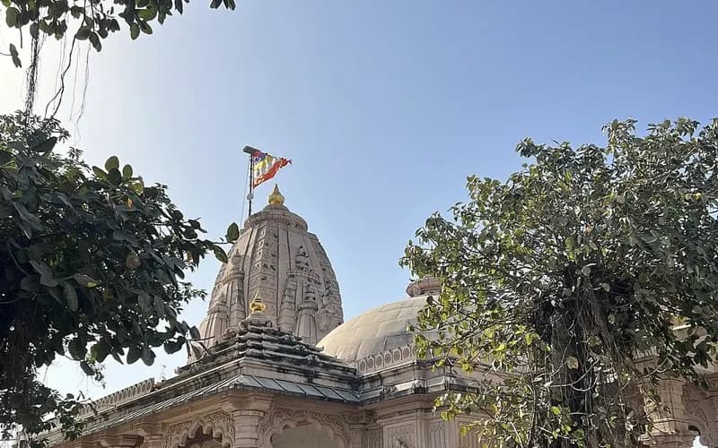 Bhalka Tirth temple at Veraval, framed by its sacred trees
